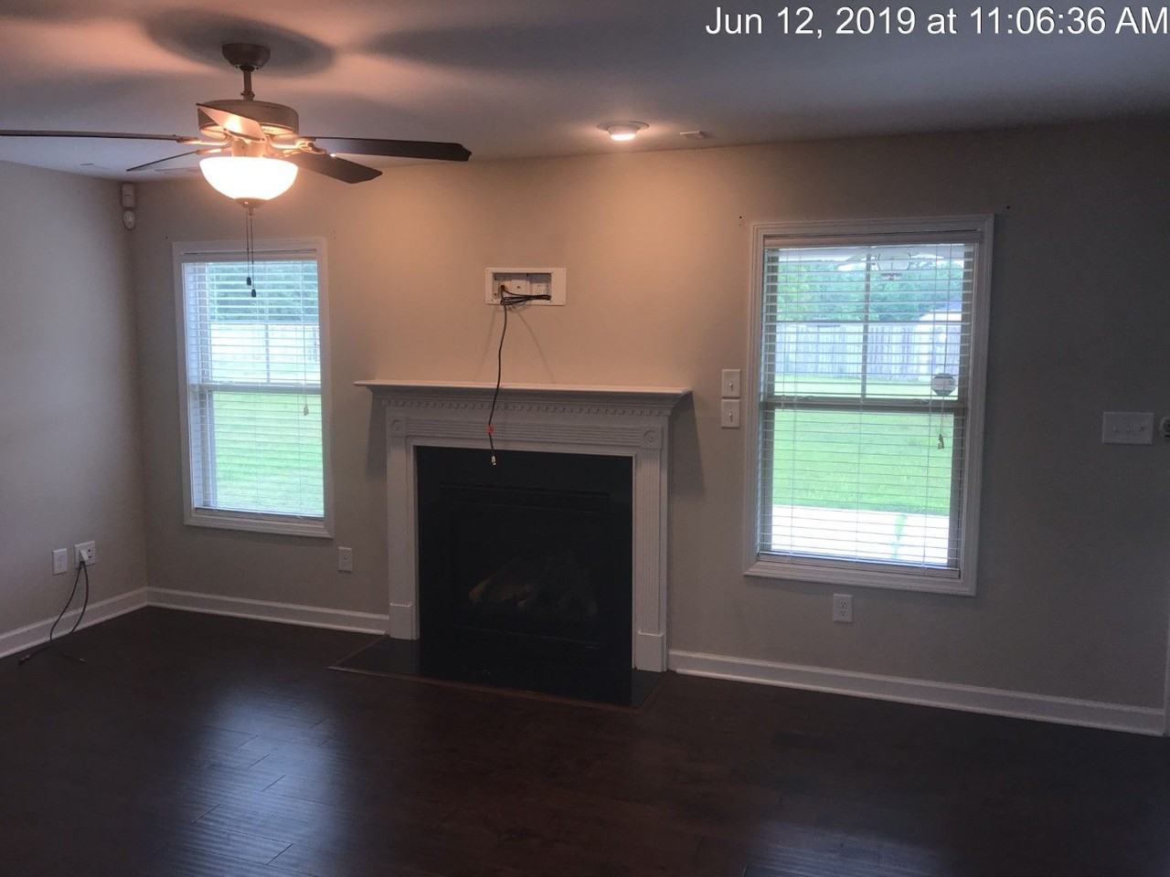 124 Sorrel Ct - Photo 7 of 33