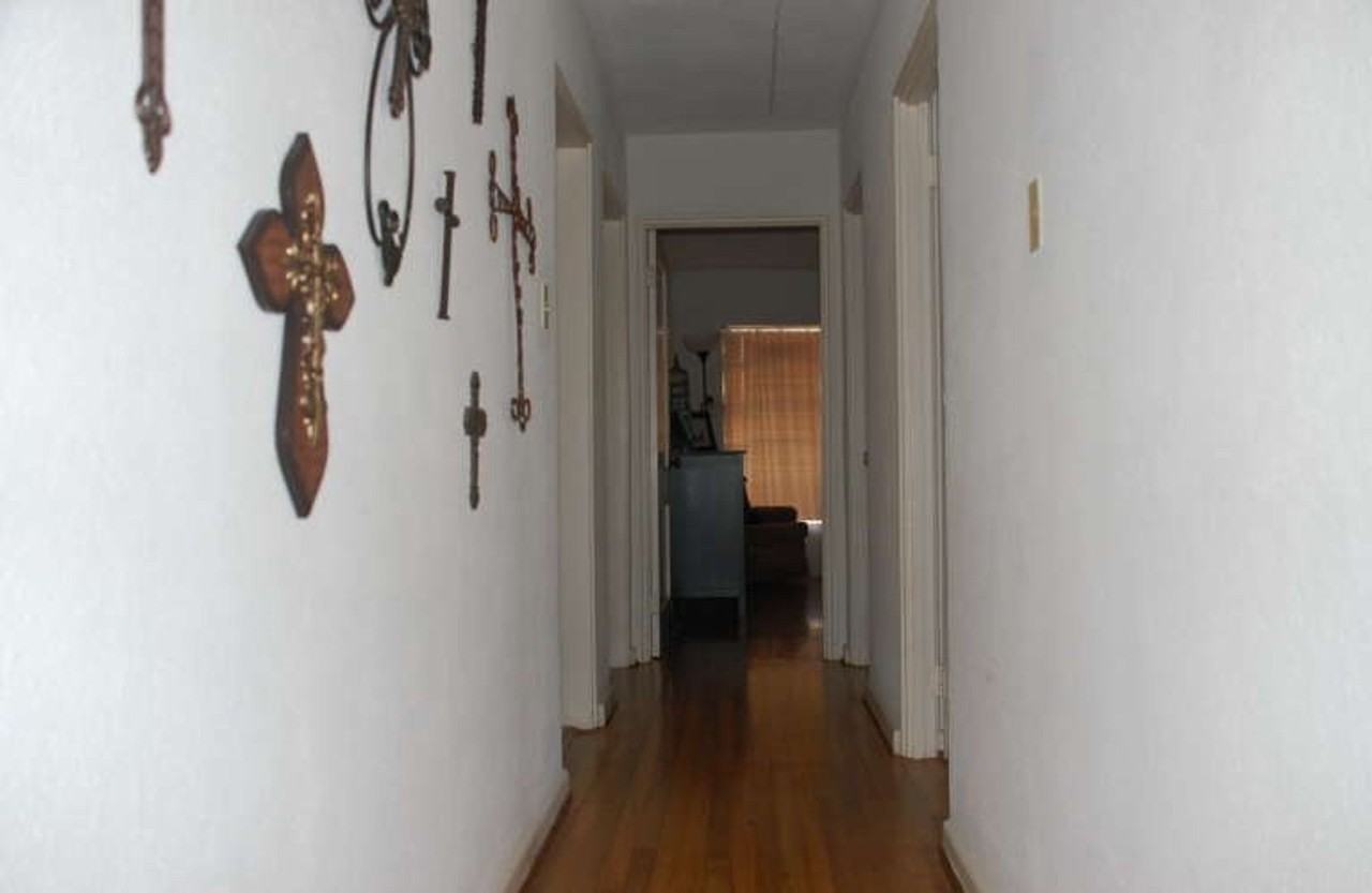 1064 Sycamore St - Photo 5 of 6
