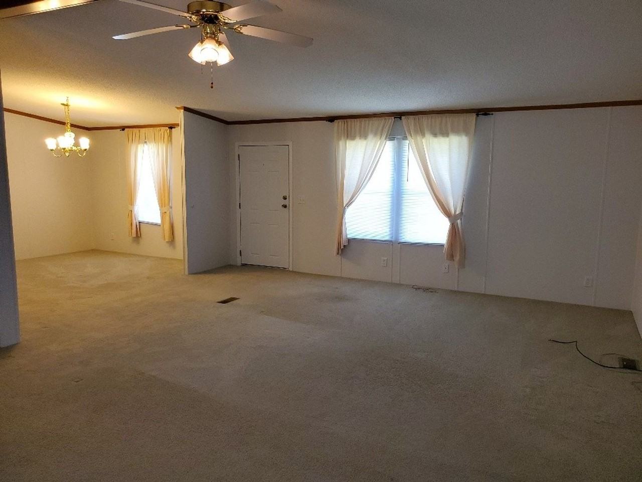 1114 Northside Rd #8 - Photo 3 of 14