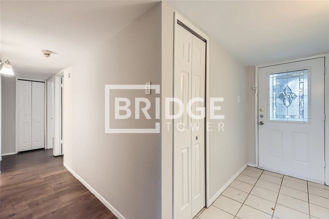 6405 Magnolia Ln - Photo 2 of 11