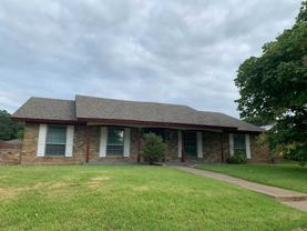 2417 Stone Creek Dr - Photo 1 of 1