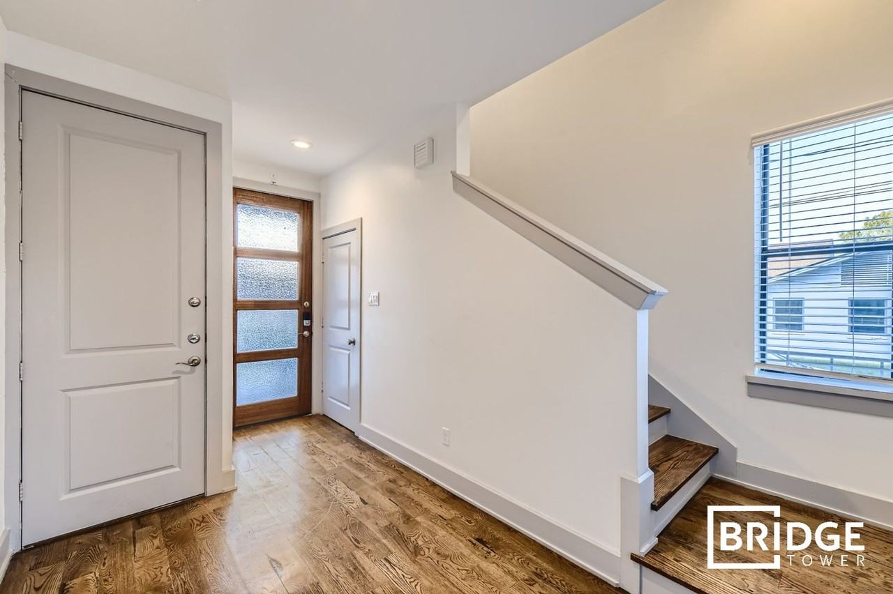 2208 Arabelle St - Photo 3 of 25