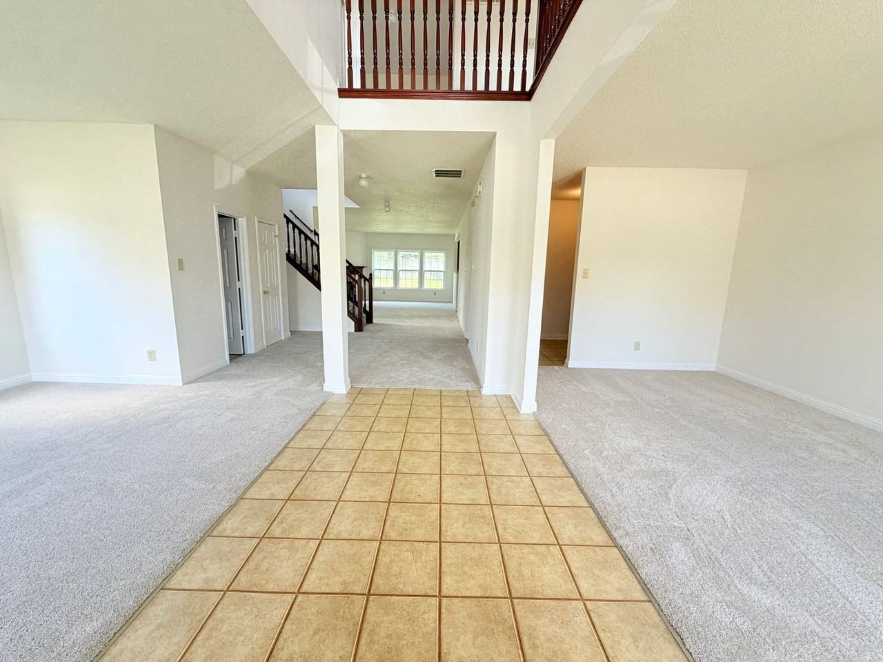 2946 Heirloom Ln - Photo 3 of 39