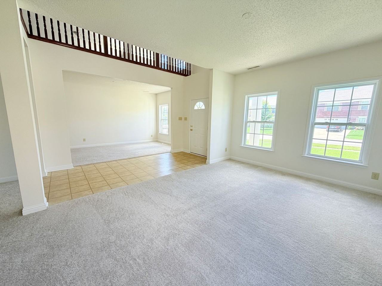 2946 Heirloom Ln - Photo 6 of 39