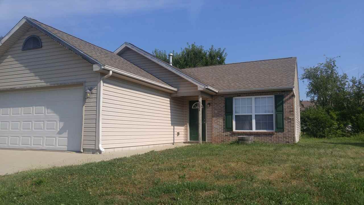 3234 Bunting Ln - Photo 2 of 11