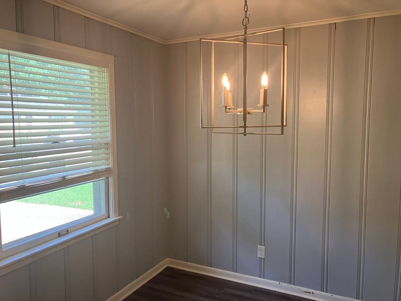 620 Hibner St - Photo 4 of 11