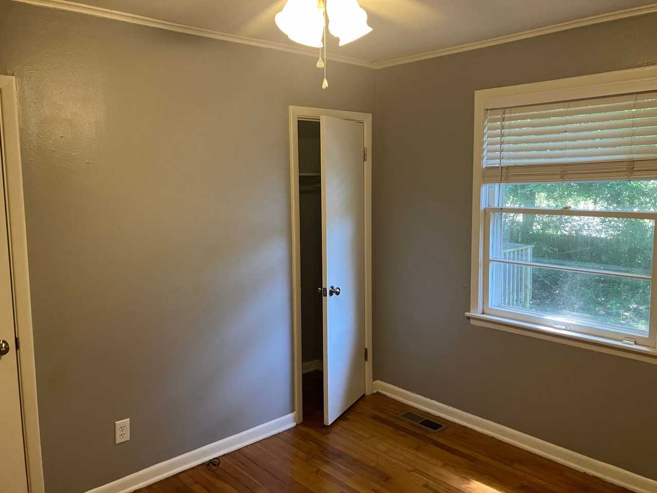 620 Hibner St - Photo 7 of 11