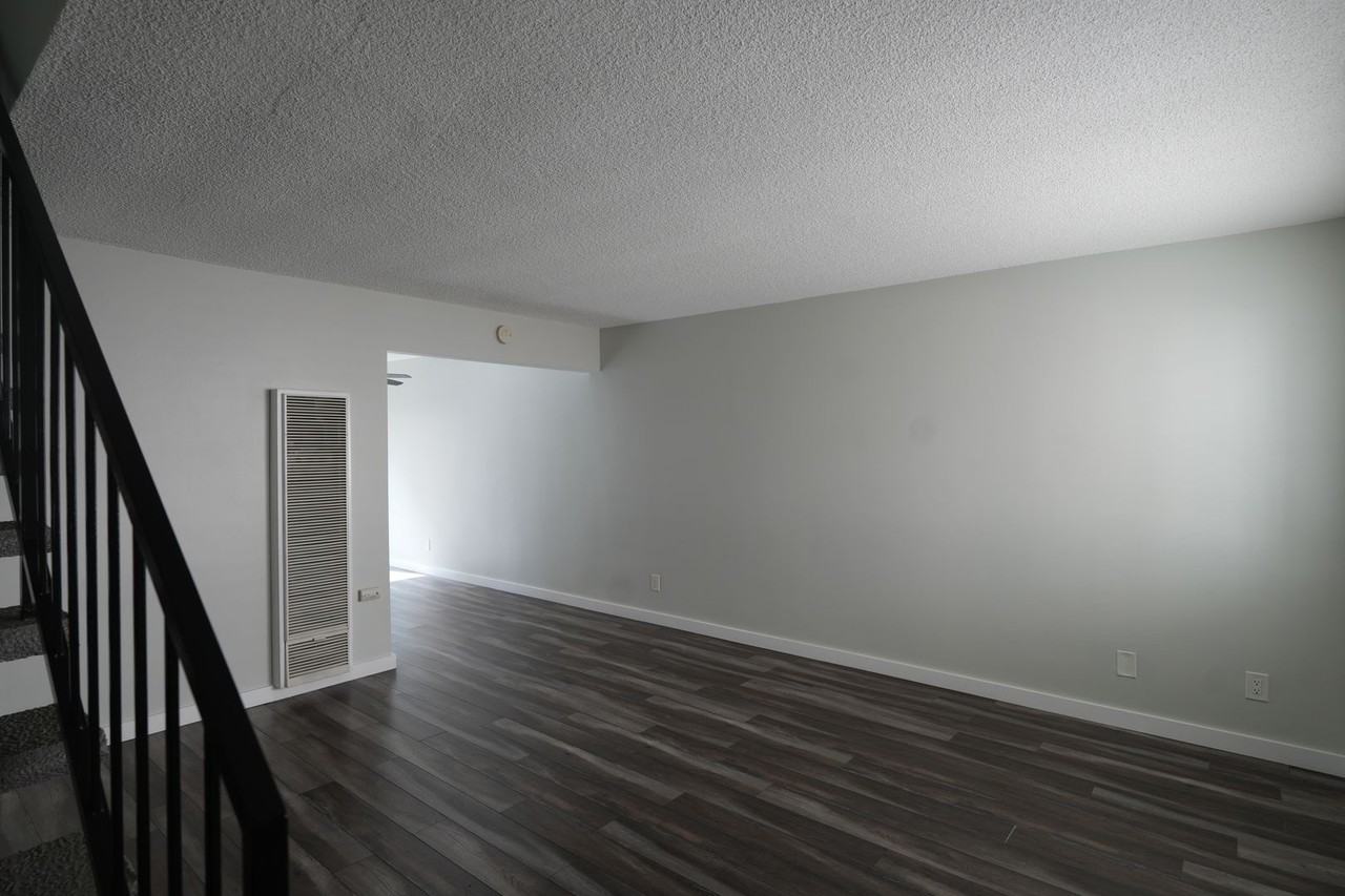 5309 Boswell Pl - Photo 2 of 18