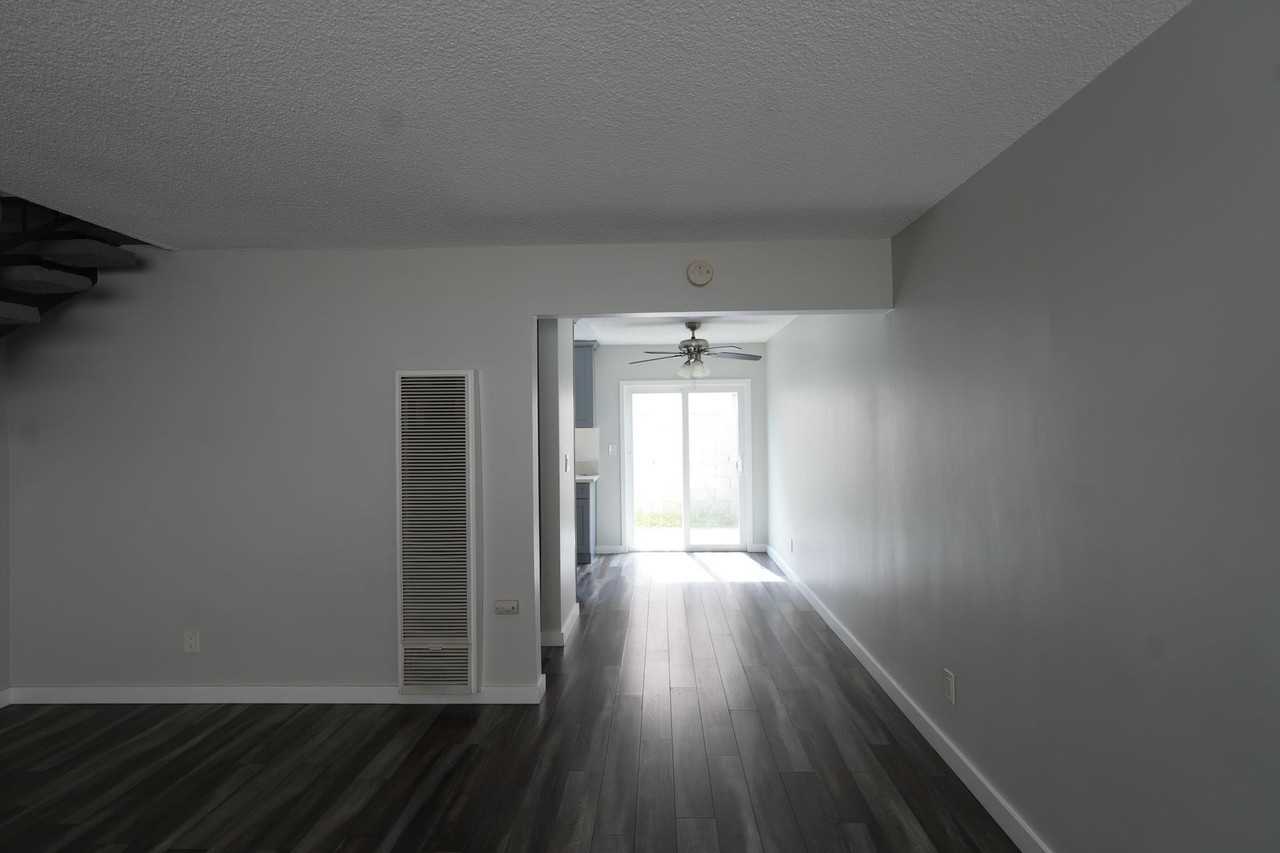 5309 Boswell Pl - Photo 5 of 18
