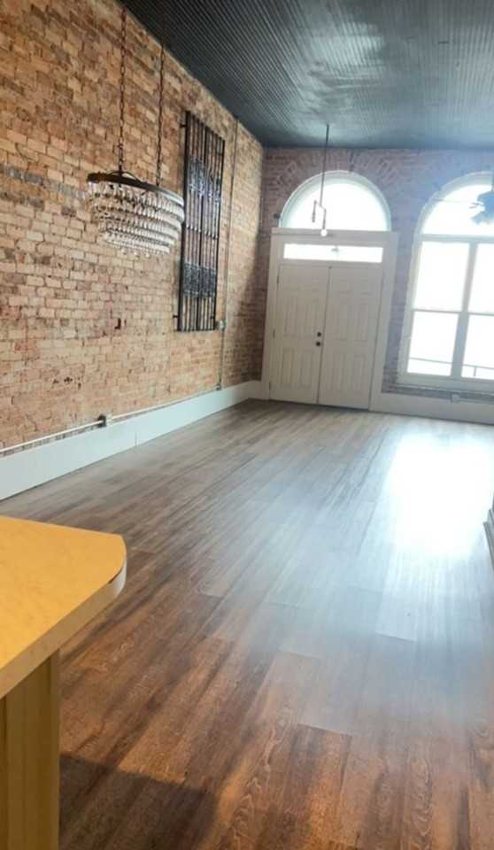 27 W Oak St - Photo 5 of 12