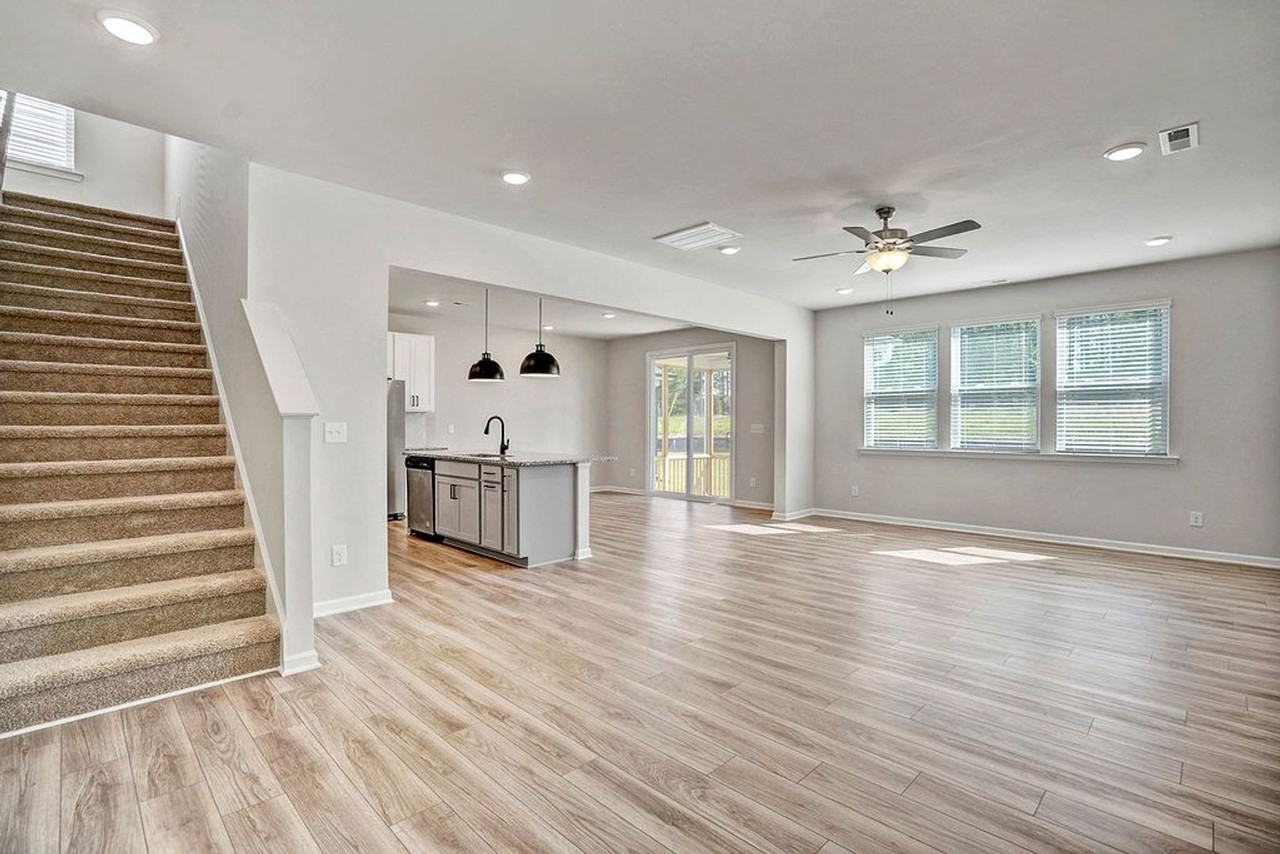 160 Wood Orchid Ln - Photo 7 of 32