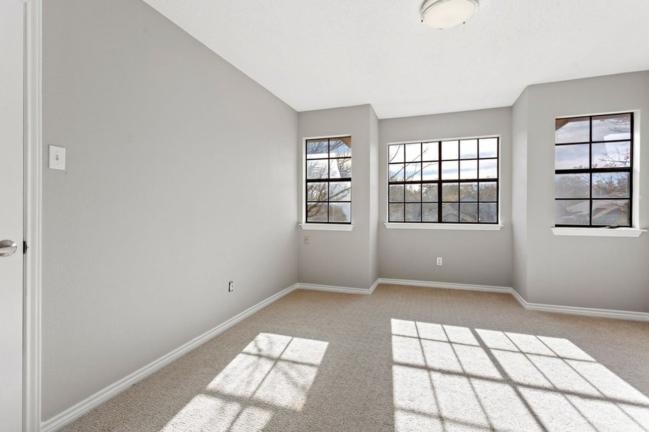 816 Clearwater Trl - Photo 7 of 22