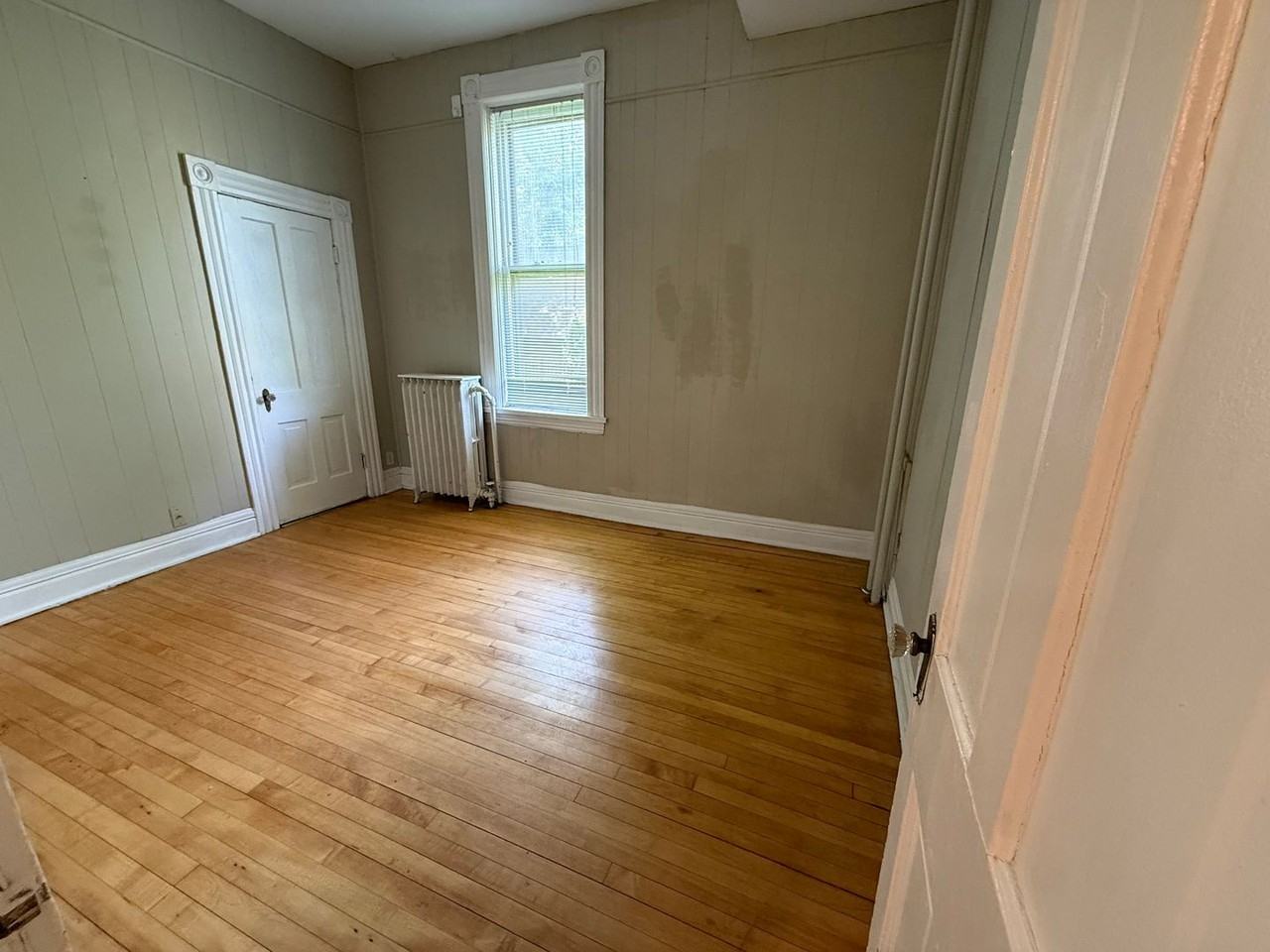 606 Dayton Ave - Photo 5 of 8