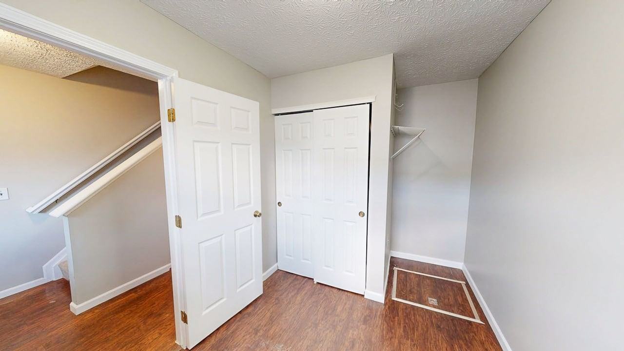 6752 Lagrange Dr - Photo 2 of 23