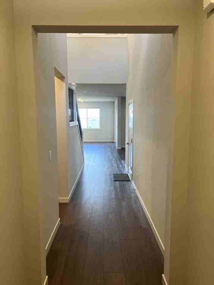 12161 Sw Champlin Ln - Photo 2 of 49