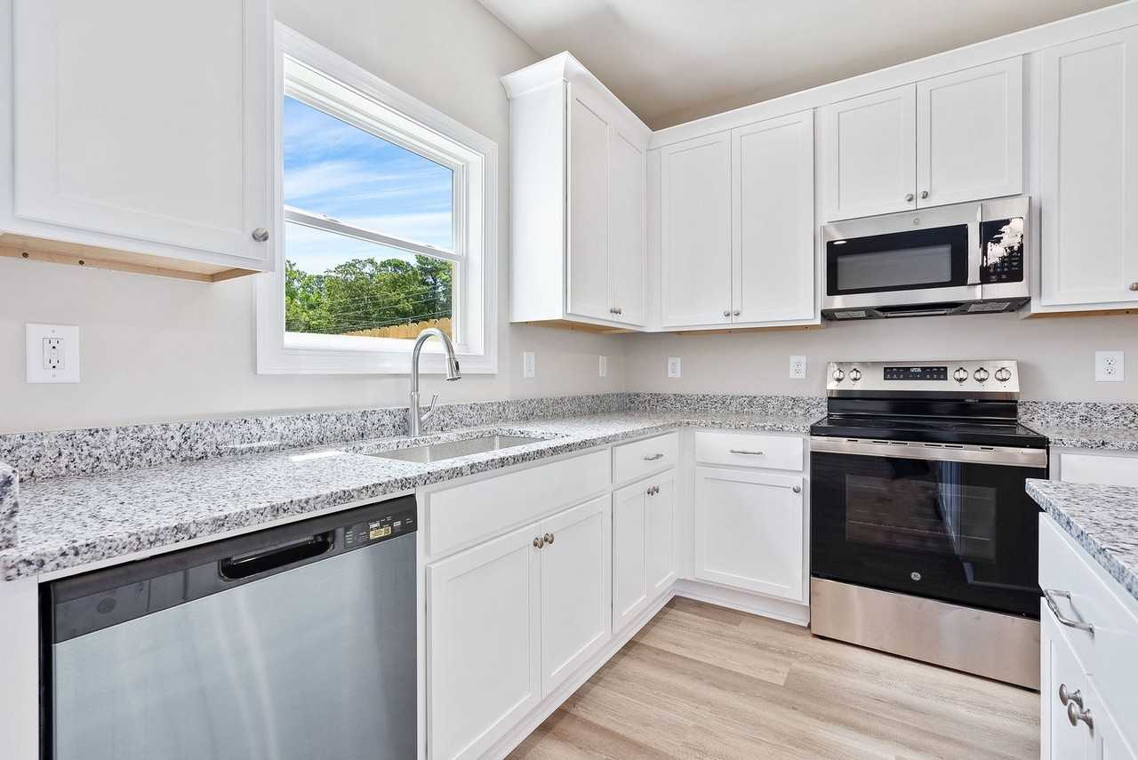 3260 Academy Dr - Photo 7 of 20