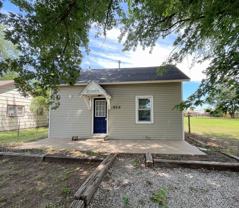 920 W 2nd Ave - Photo 1 of 1