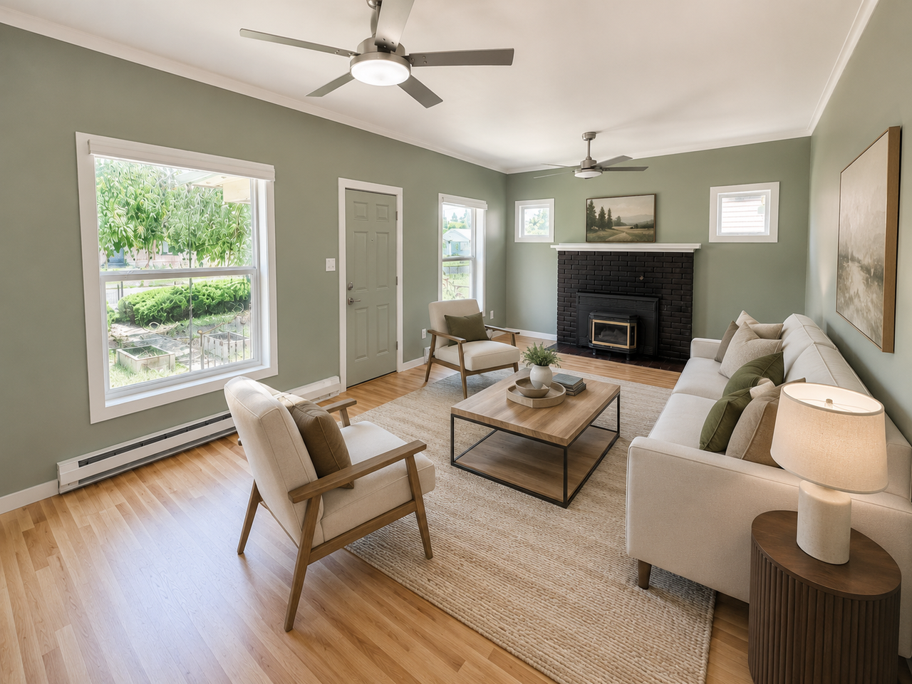 5725 N Wall St - Photo 2 of 11