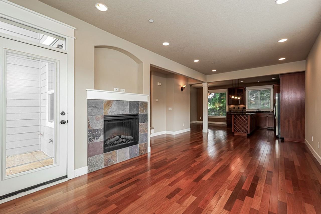 9408 Se Causey Ave - Photo 3 of 18