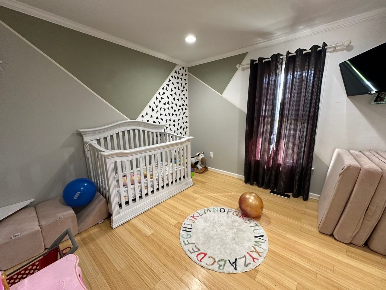 108 Jason Dr - Photo 5 of 11