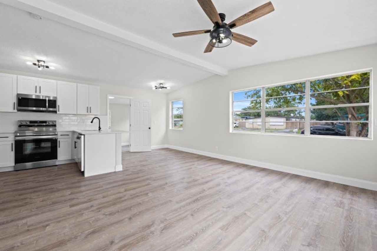 2415 Lewis Rd - Photo 3 of 12