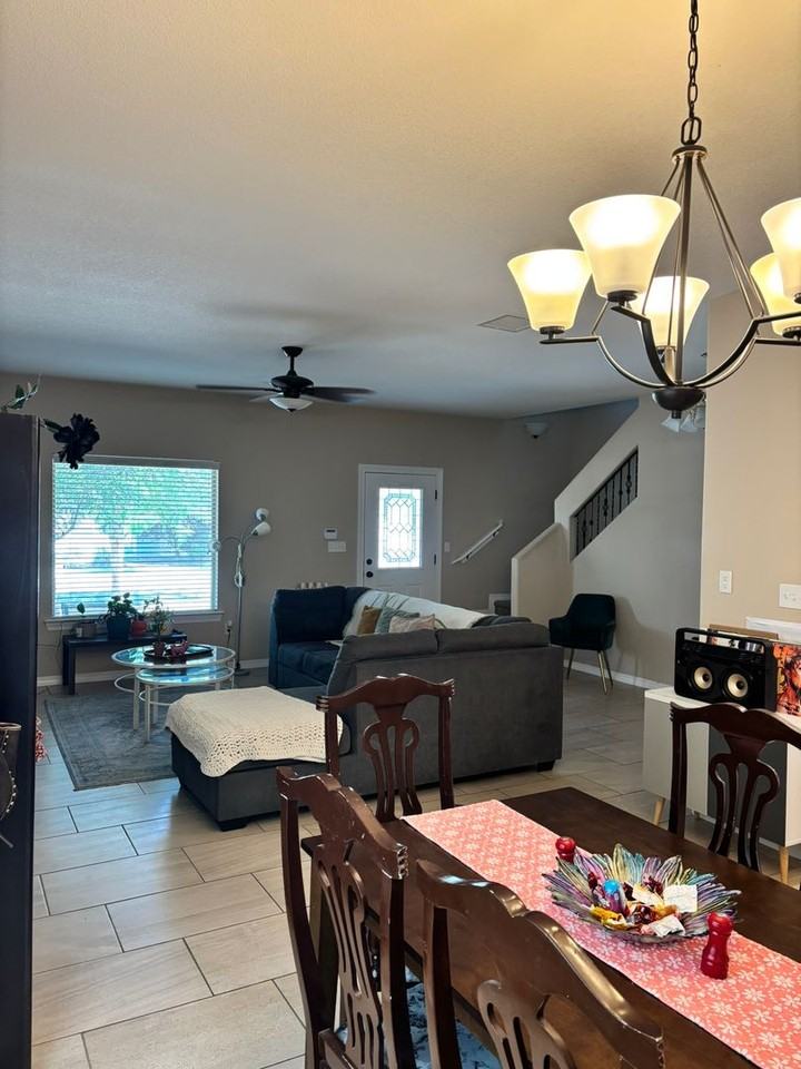 6577 Hoop St - Photo 7 of 34