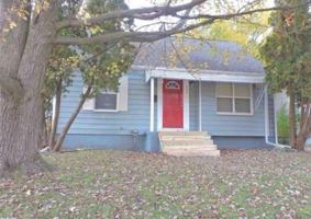 featured image of 323 Browning Ave #1