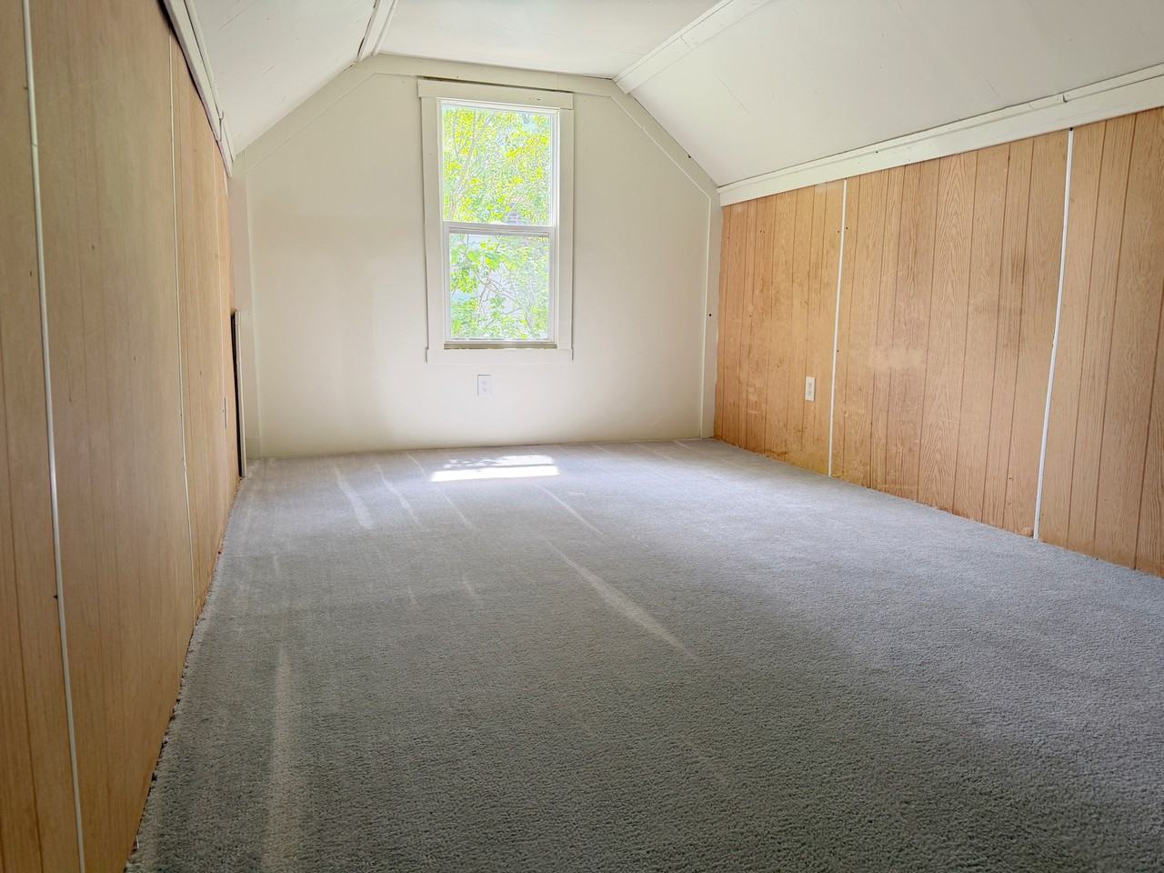 323 Browning Ave #1 - Photo 5 of 8