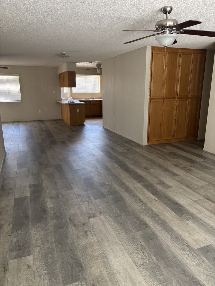 11269 E 27th St #1 - Photo 2 of 11