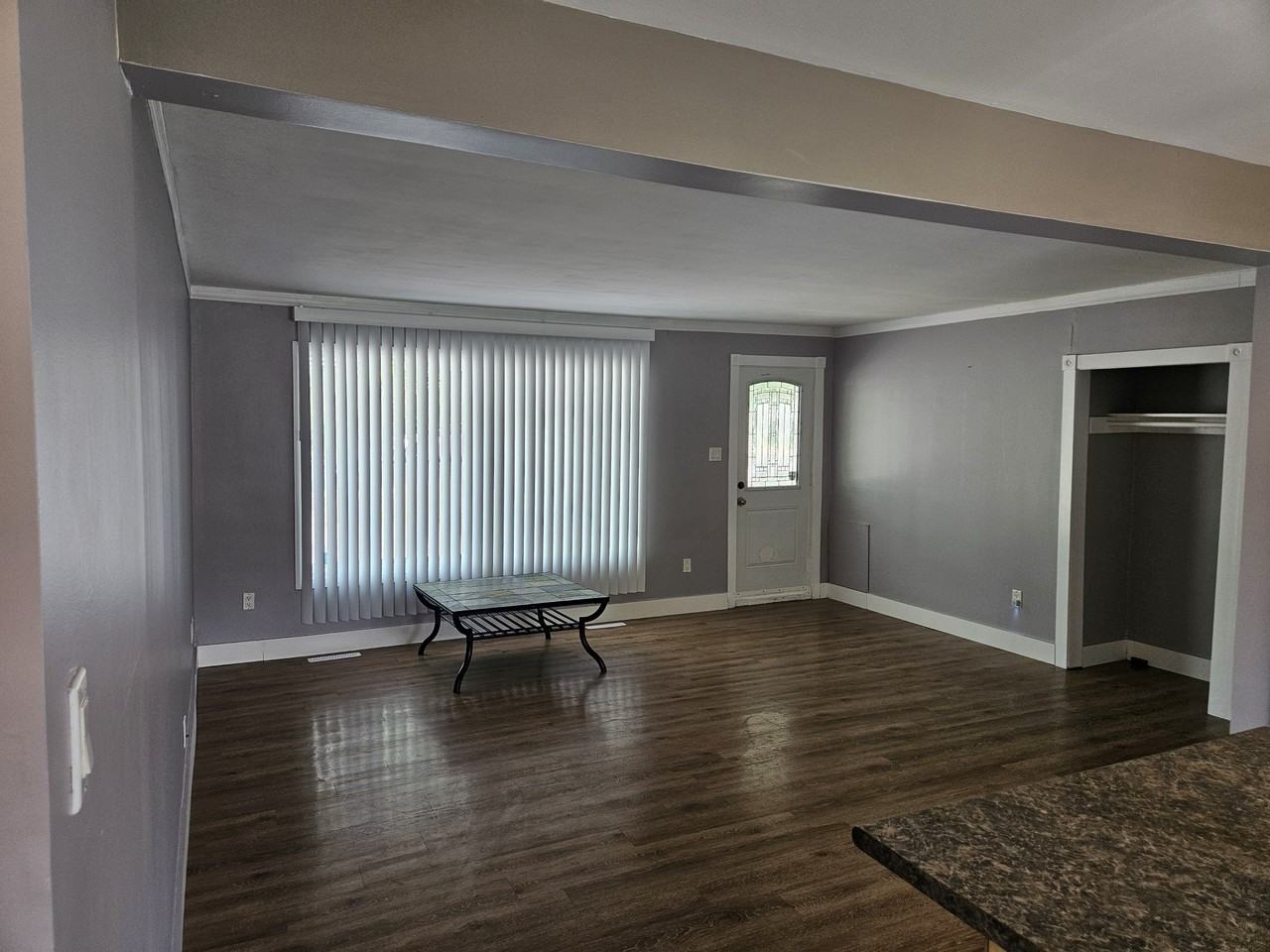 333 Elphinstone St #1 - Photo 4 of 20