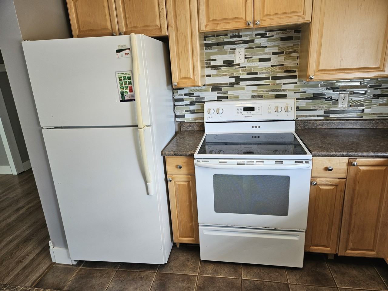 333 Elphinstone St #1 - Photo 7 of 20