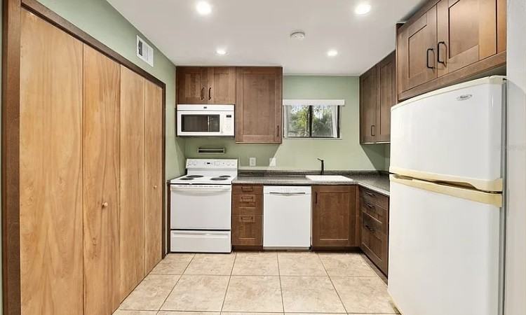 3468 3468 NW 37th Ave - .Las Pampas - Photo 7 of 27