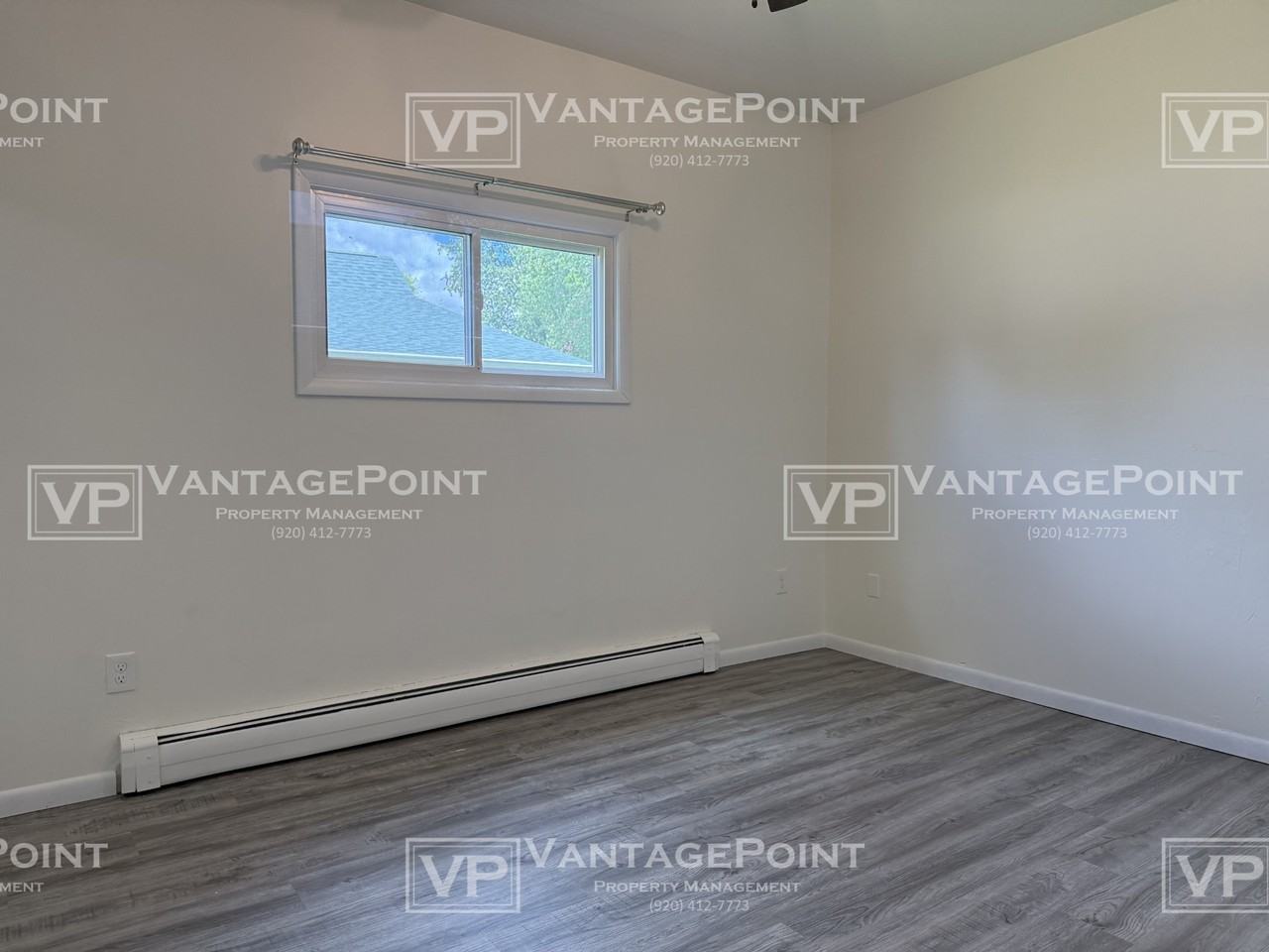 415 6th St - Photo 5 of 22