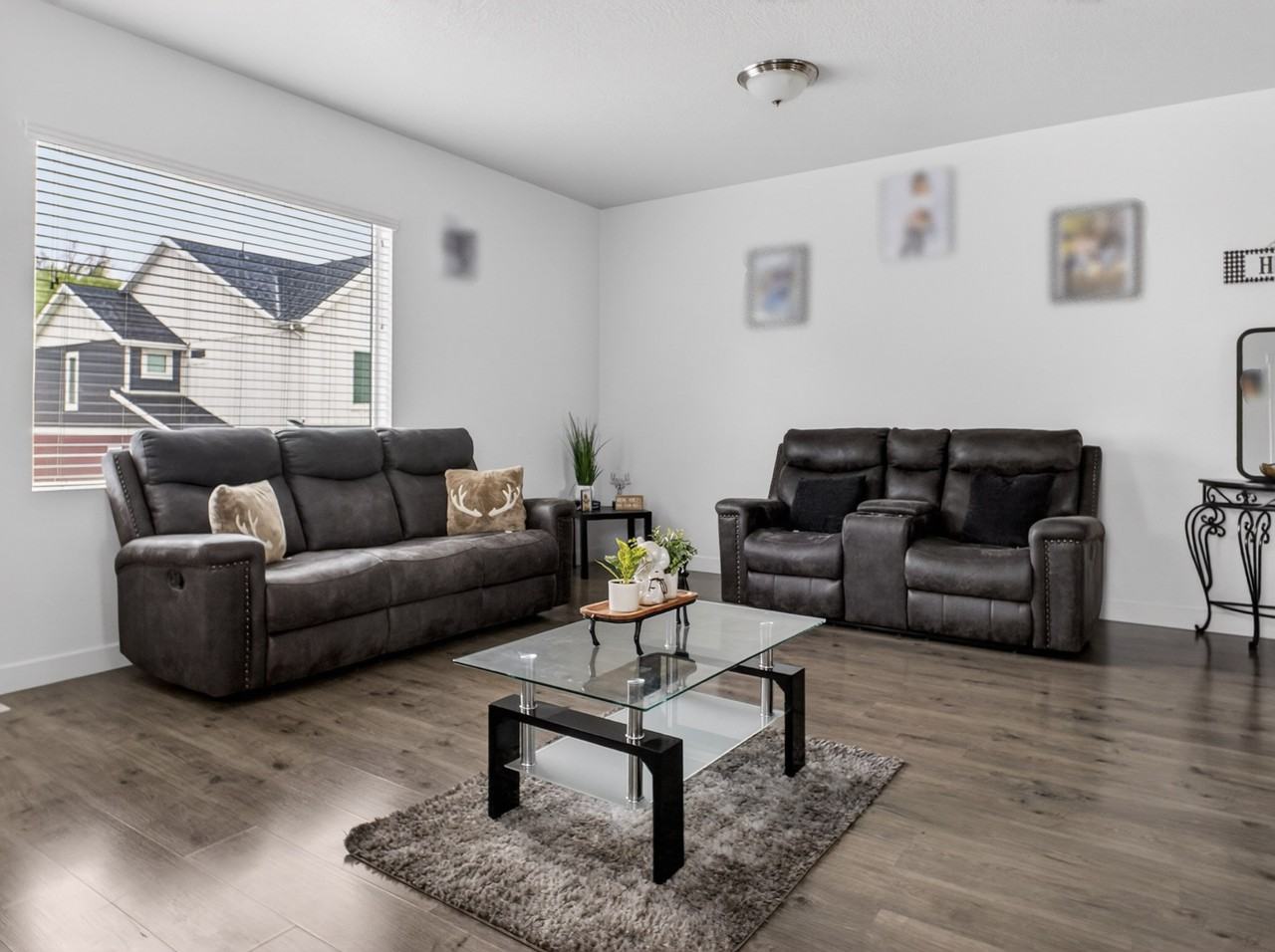 1454 S 520 W #1 - Photo 2 of 23