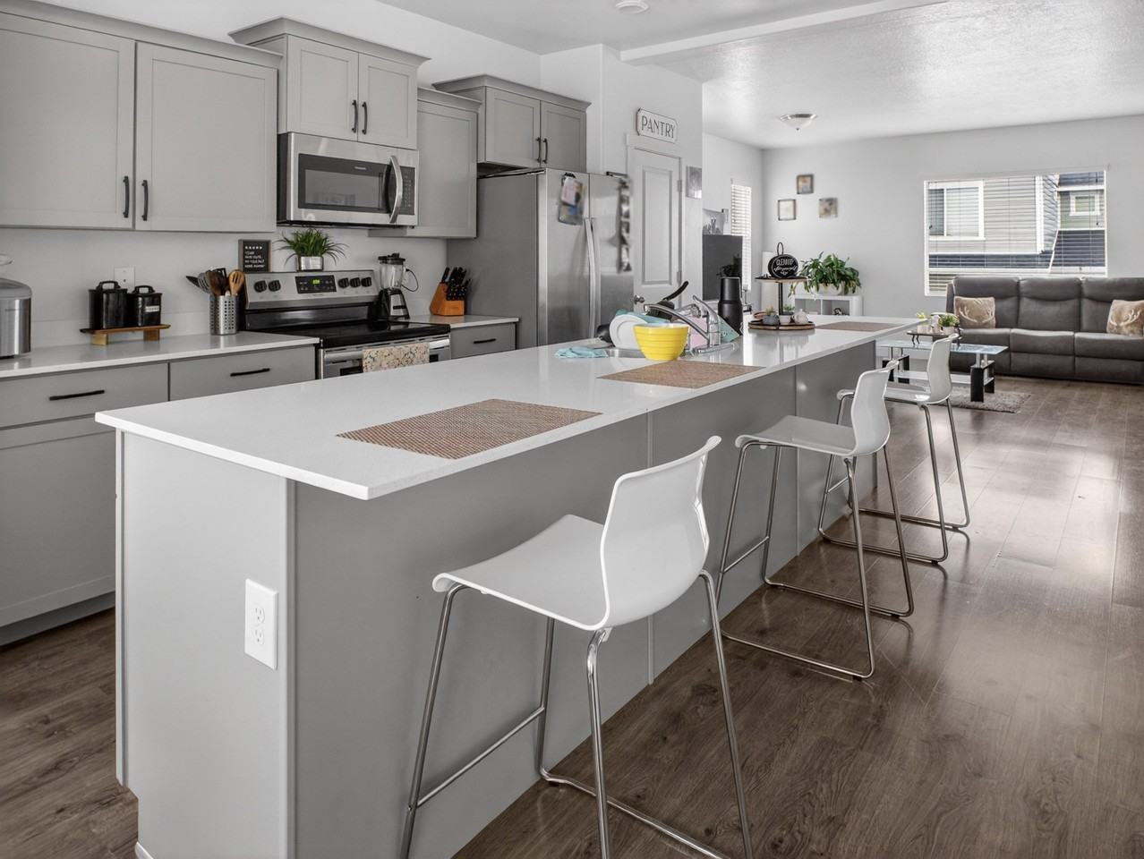 1454 S 520 W #1 - Photo 6 of 23
