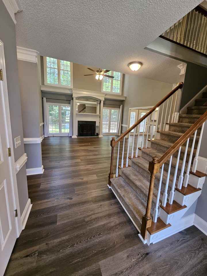 214 N Marion Dr #1 - Photo 3 of 30