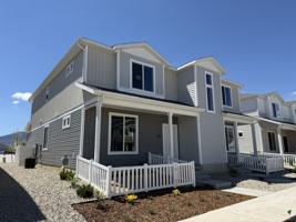 featured image of 203 E Arcade Dr #1