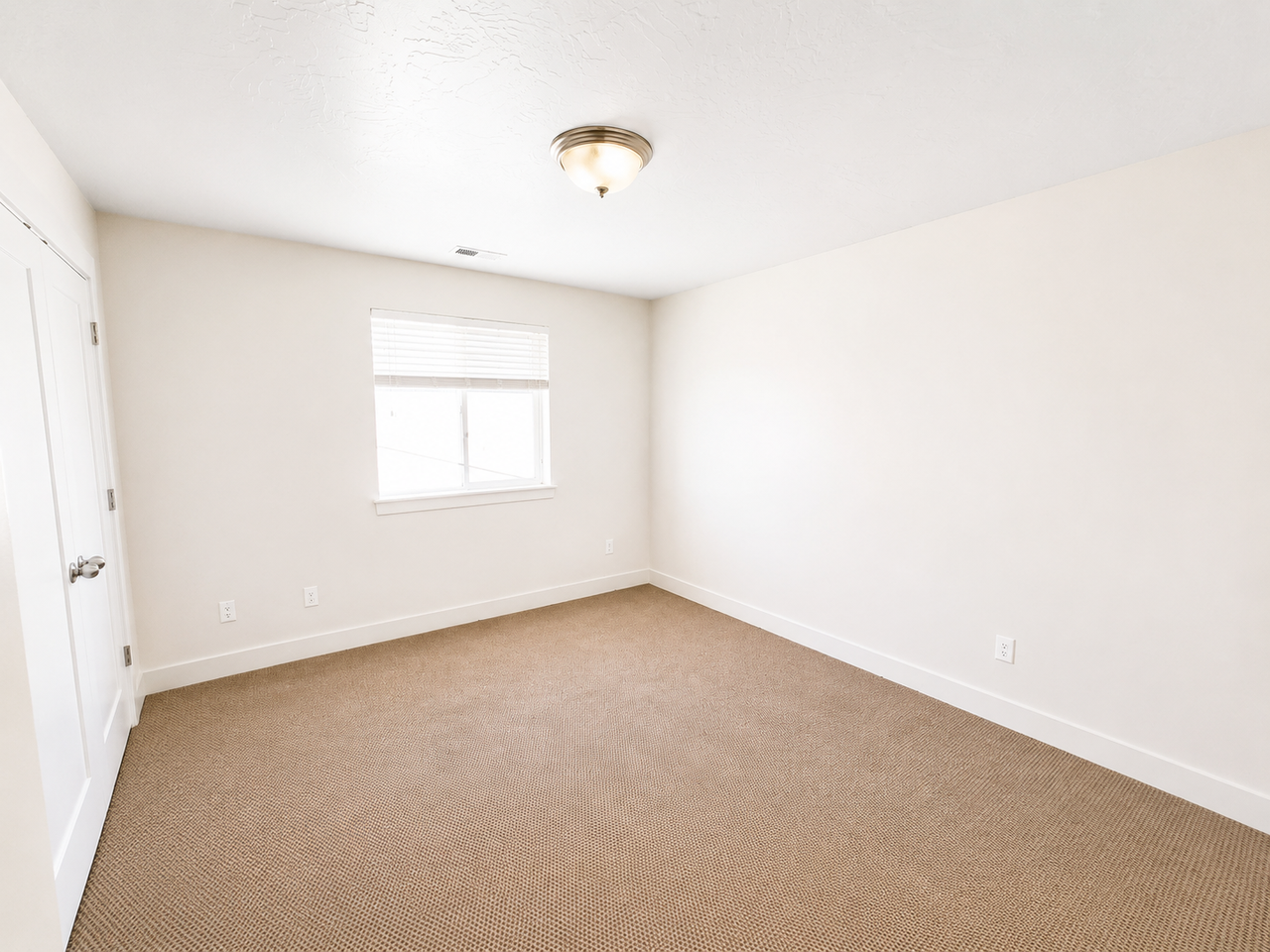 44 W 470 N #1 - Photo 5 of 11