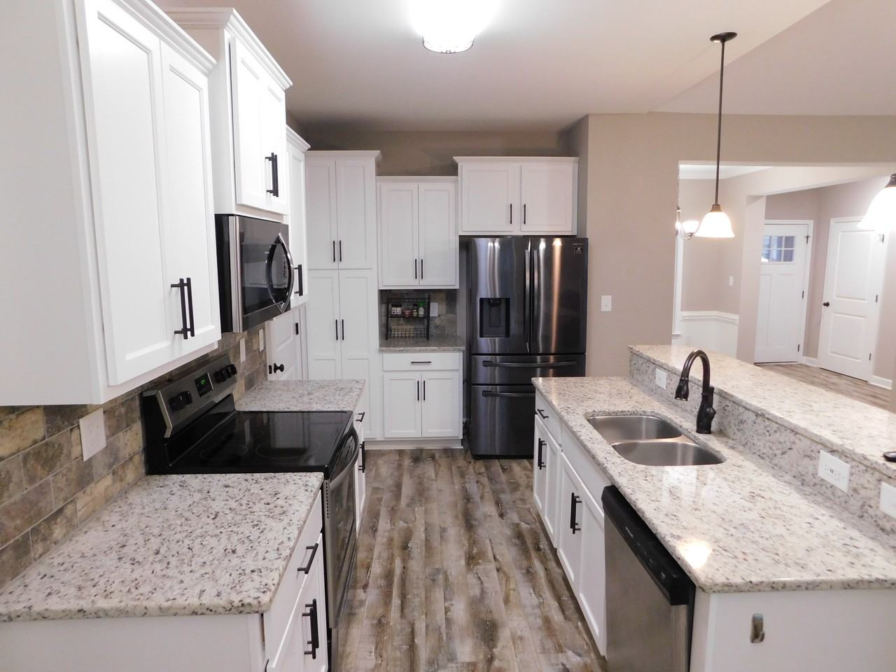 204 Shepherds Field Dr #1 - Photo 4 of 11