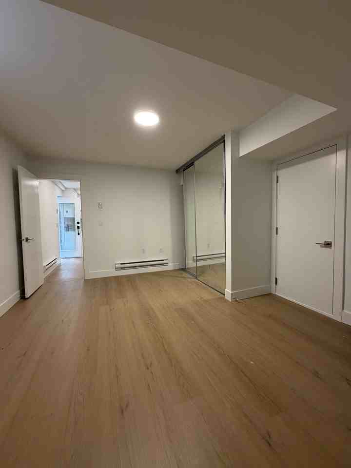 1631 Emerson Crt #1 - Photo 7 of 14