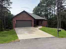 featured image of 7 Tiverton Ln #1