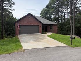 7 Tiverton Ln #1 - Photo 1 of 1