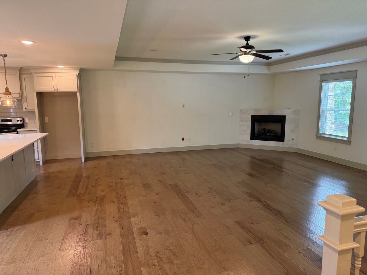 7 Tiverton Ln #1 - Photo 3 of 26