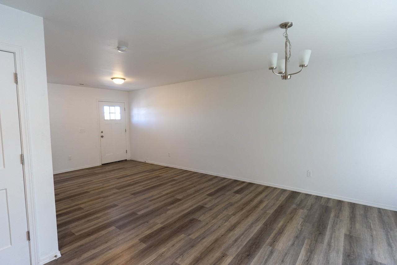 2829 W Marina Dr #5 - Photo 6 of 27