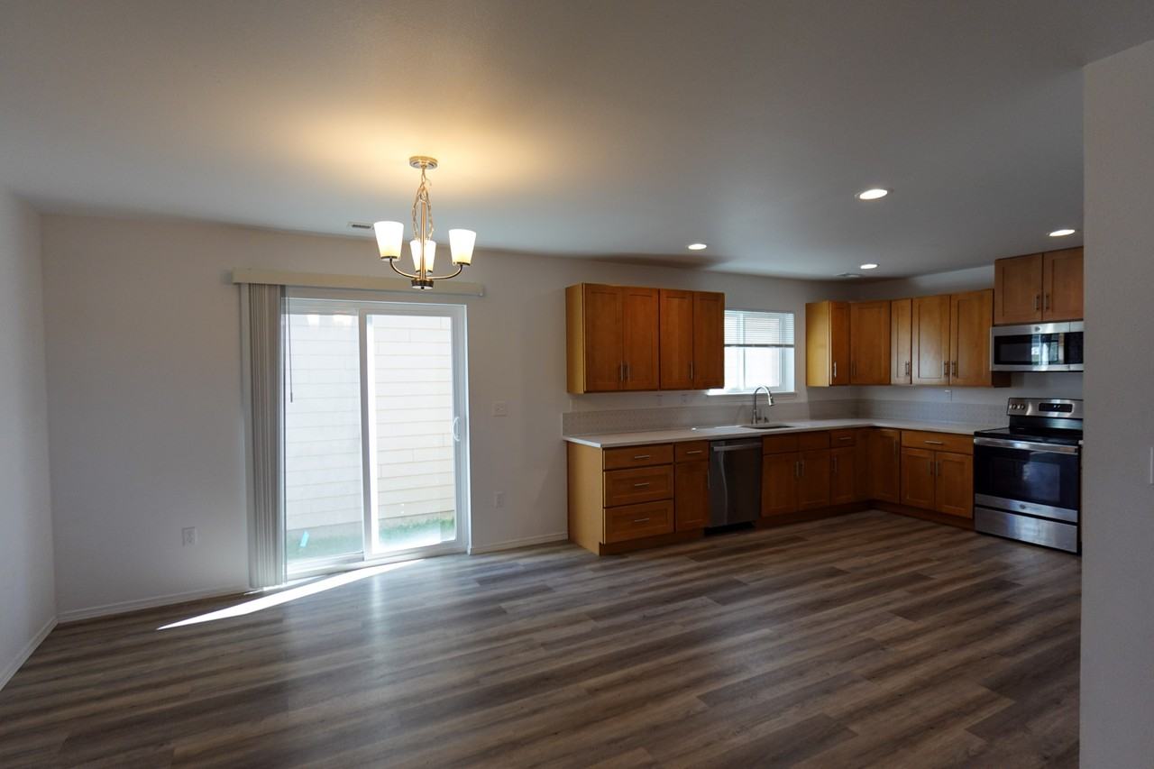 2829 W Marina Dr #5 - Photo 7 of 27