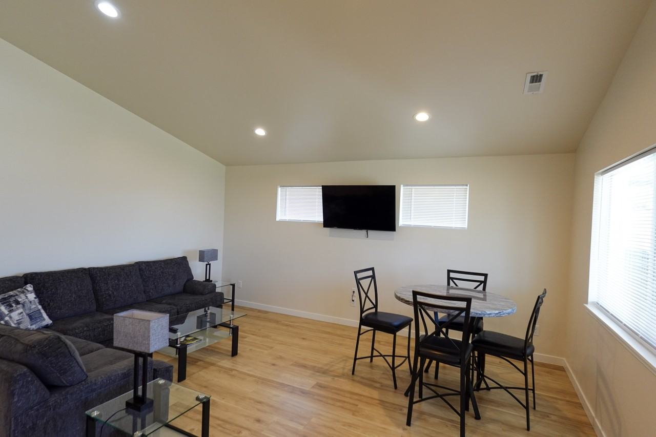 123 9th Ave #1 - Photo 7 of 20
