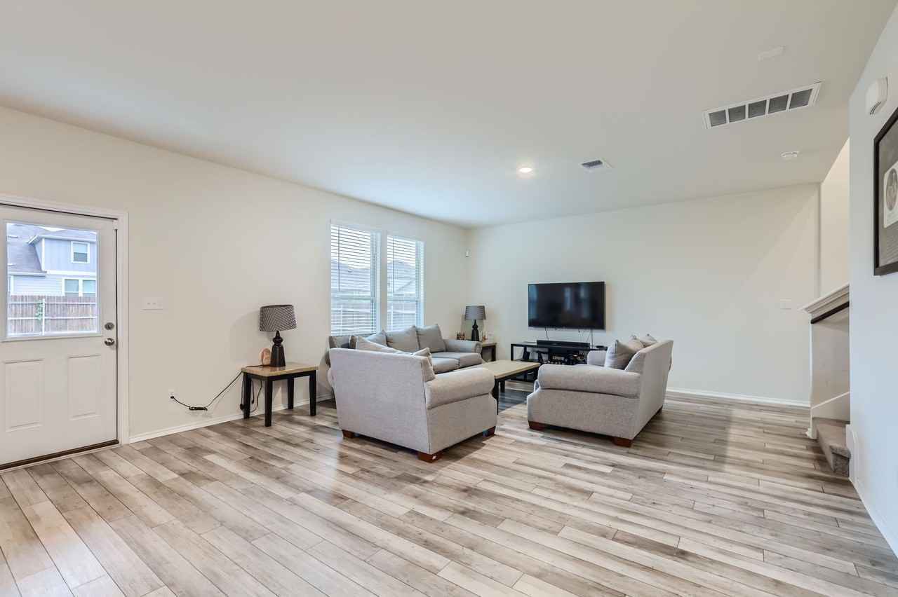 21 Snowy Plover Ln #1 - Photo 3 of 19
