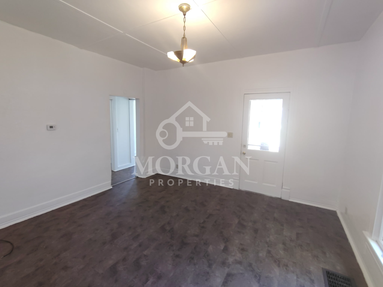 1213 W 3rd St - Photo 3 of 10
