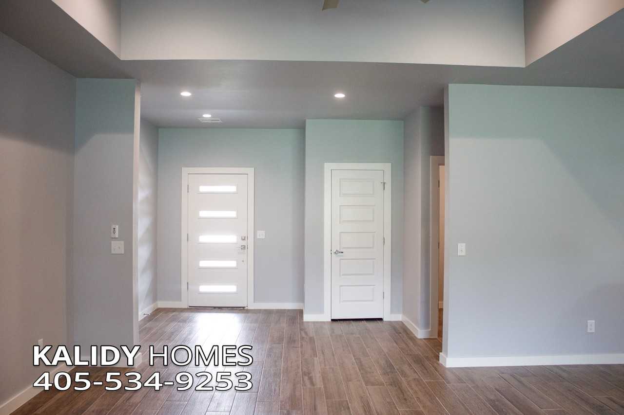 109 Olde Mill Rd #1 - Photo 3 of 34