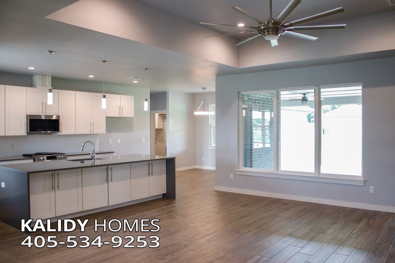 109 Olde Mill Rd #1 - Photo 5 of 34